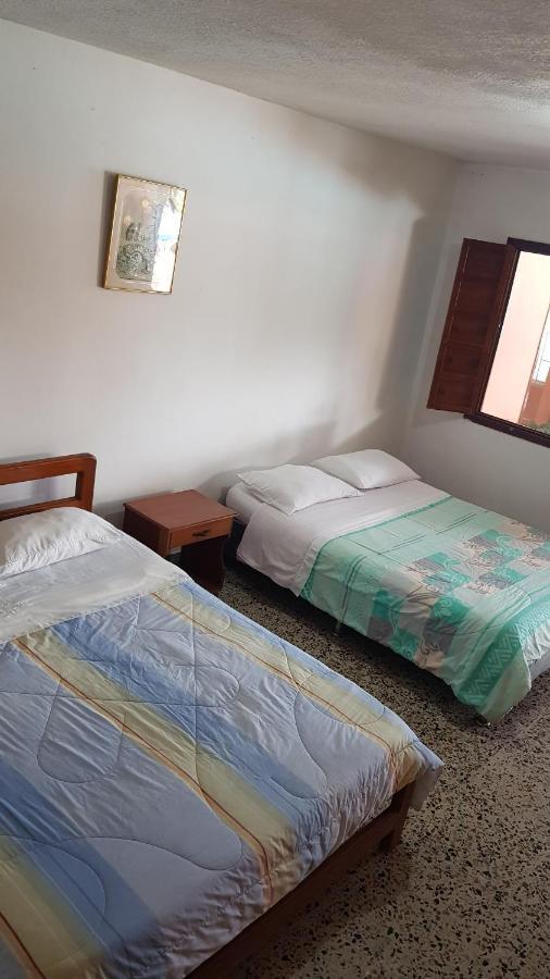 Balneario Chorillano Hotel Villavicencio Bagian luar foto